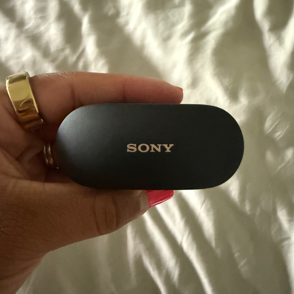 Sony WF-1000XM4 Wireless Earbuds with Charging Case